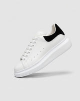 White / Black Velvet