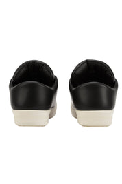 CURVEA SNEAKER