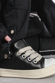 CURVEA SNEAKER