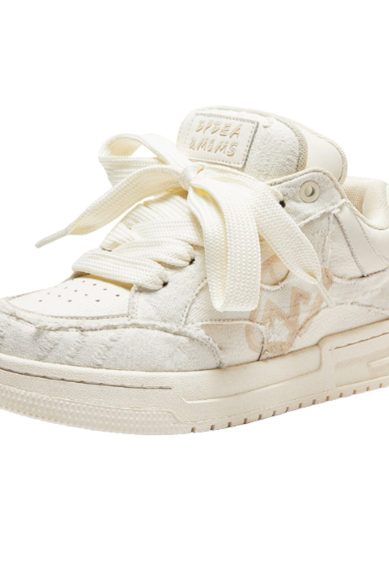 NOVA SNEAKER