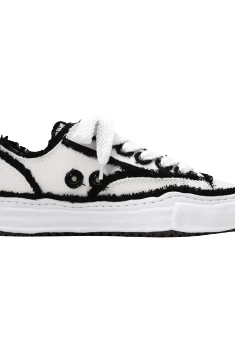 SUTORA SNEAKER