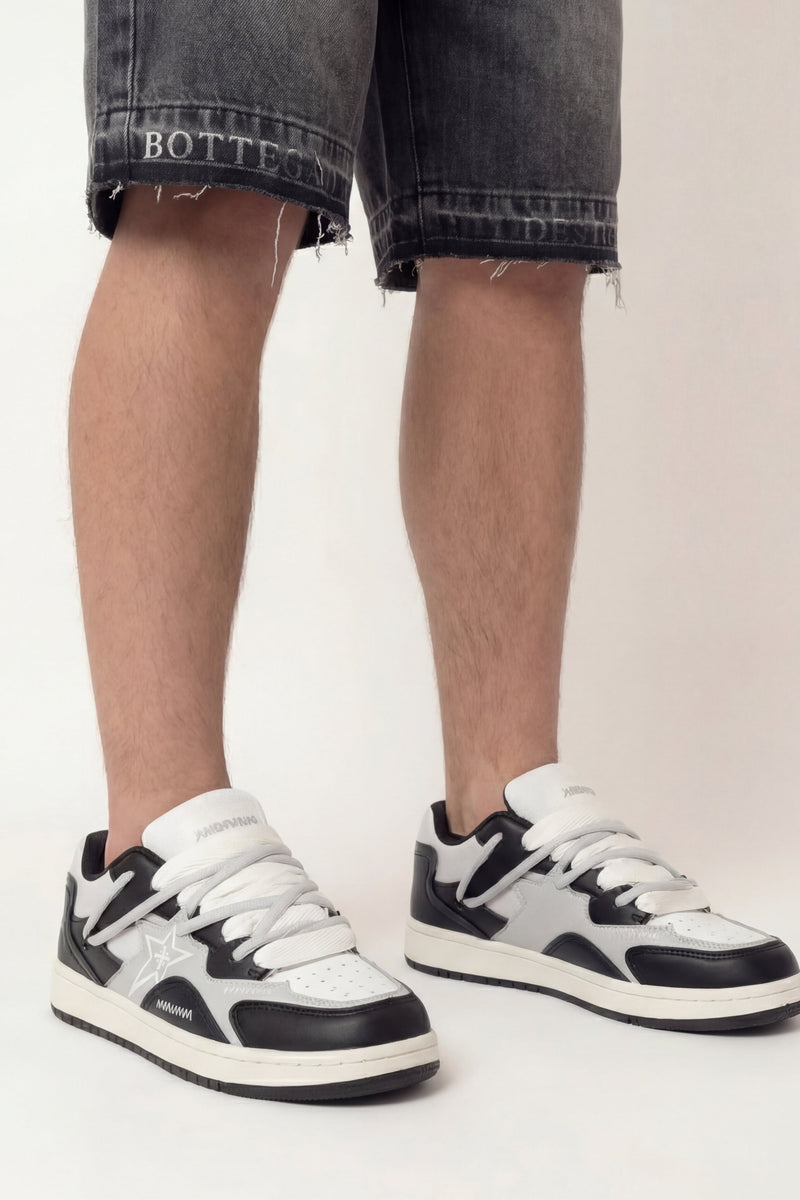 LUNARE SNEAKER