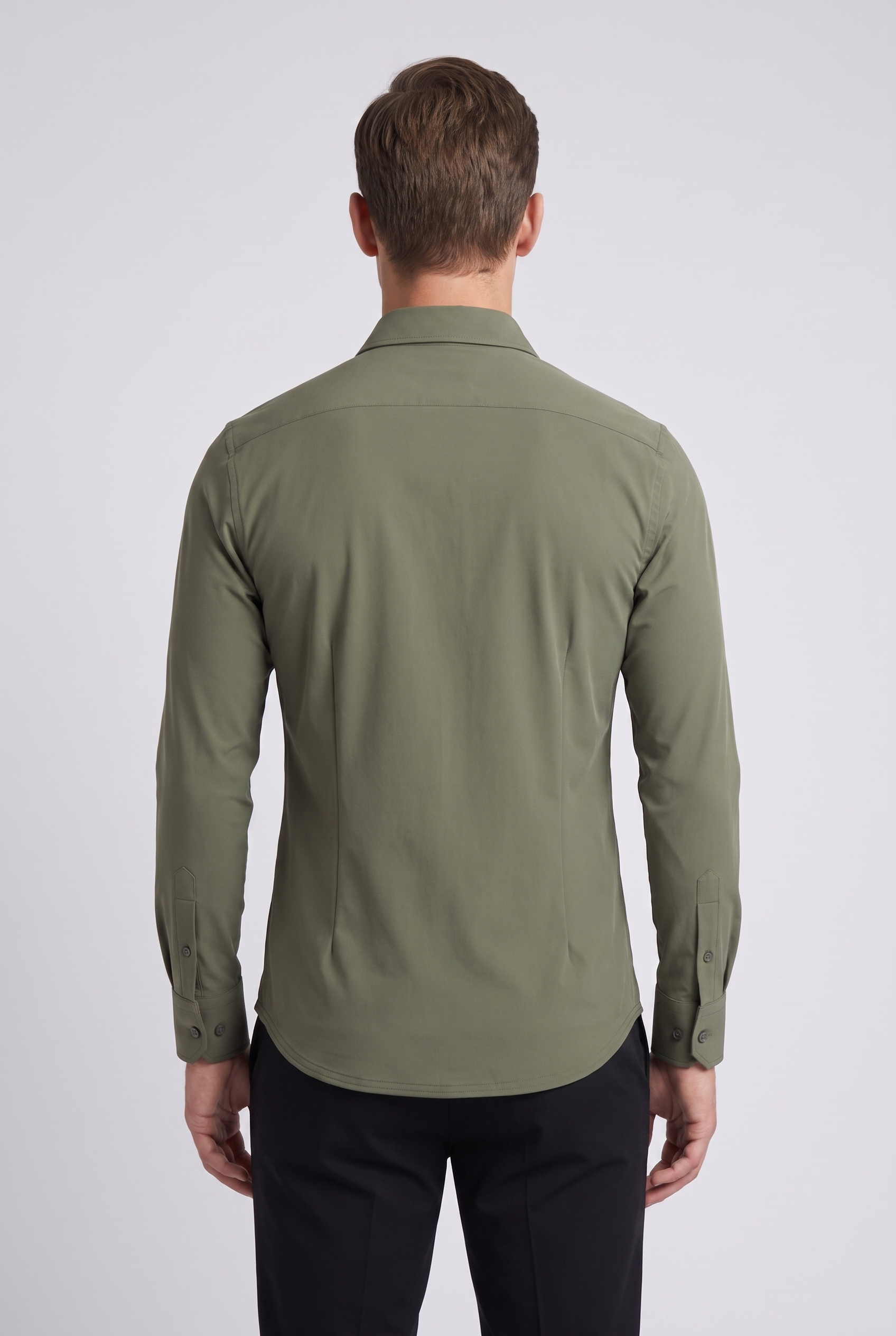 Chemise vert kaki MONVALERE vue de dos : coupe slim arriere, empiecement d'epaule et poignets boutonnes