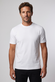 T-shirt blanc MONVALERE porte, vue de face