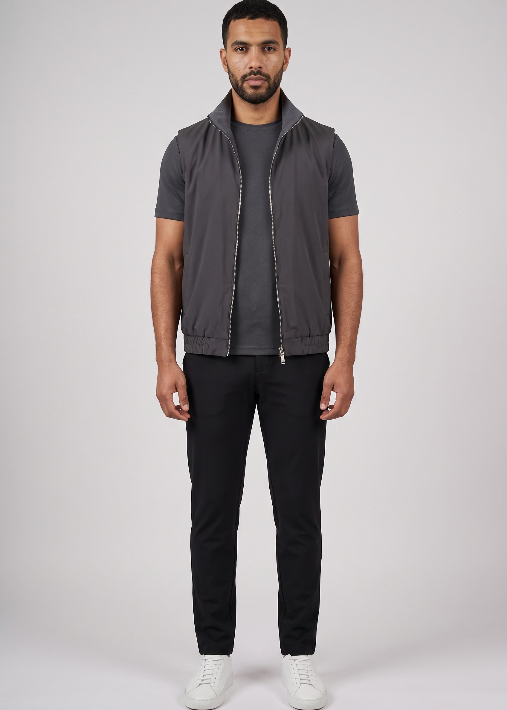 Bundle D.Grey Black MONVALERE, vue de face