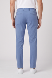 Chino Pants Cloud Blue MONVALERE, vue de dos