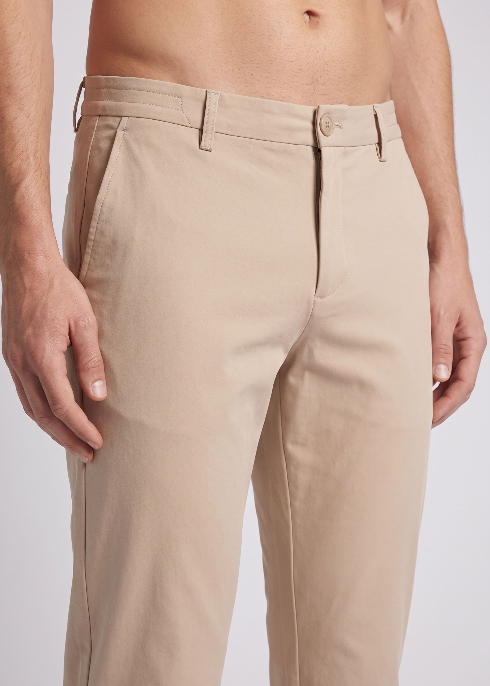 Chino Pants Latte MONVALERE, detail