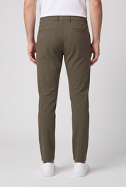 Chino Pants Olive MONVALERE, vue de dos