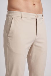 Chino Pants Sand MONVALERE, detail