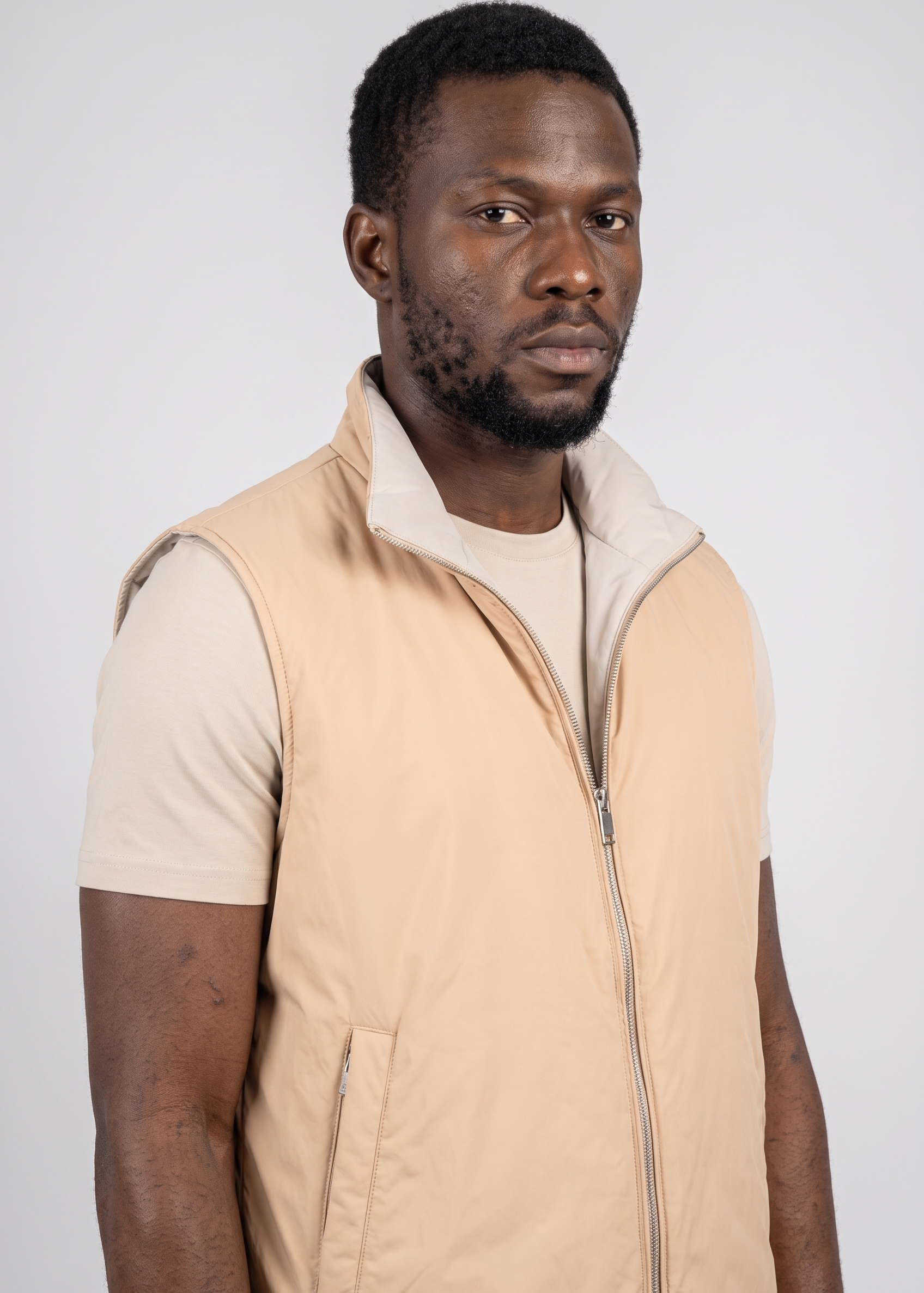Bundle Beige Kith MONVALERE, detail