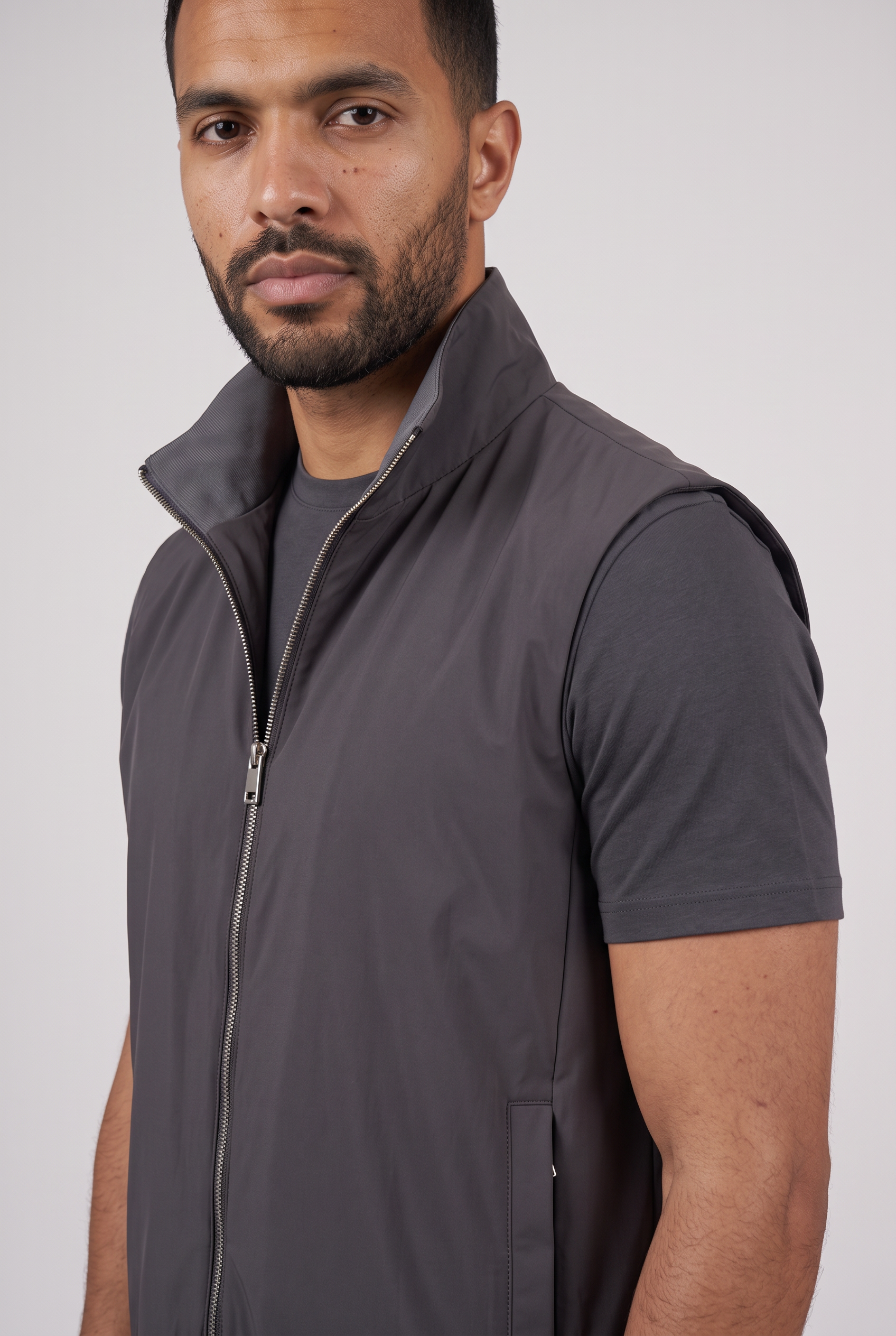 Bundle D.Grey Black MONVALERE, detail