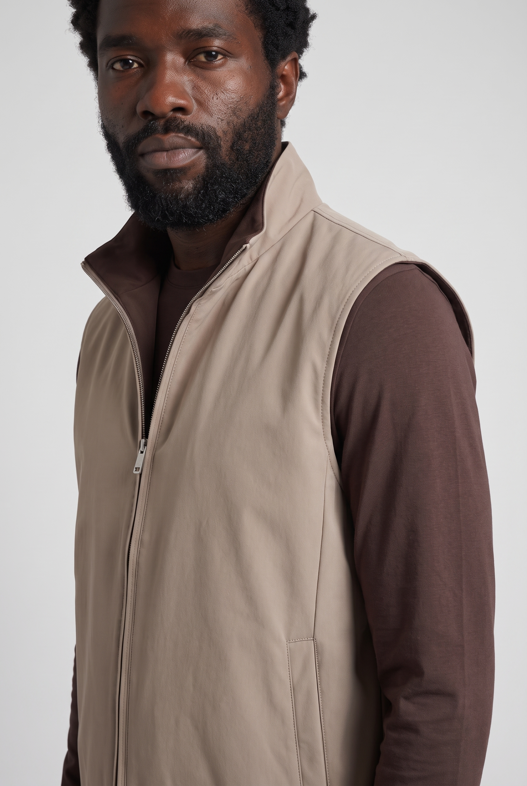 Bundle Espresso Falcon Longsleeve MONVALERE, detail