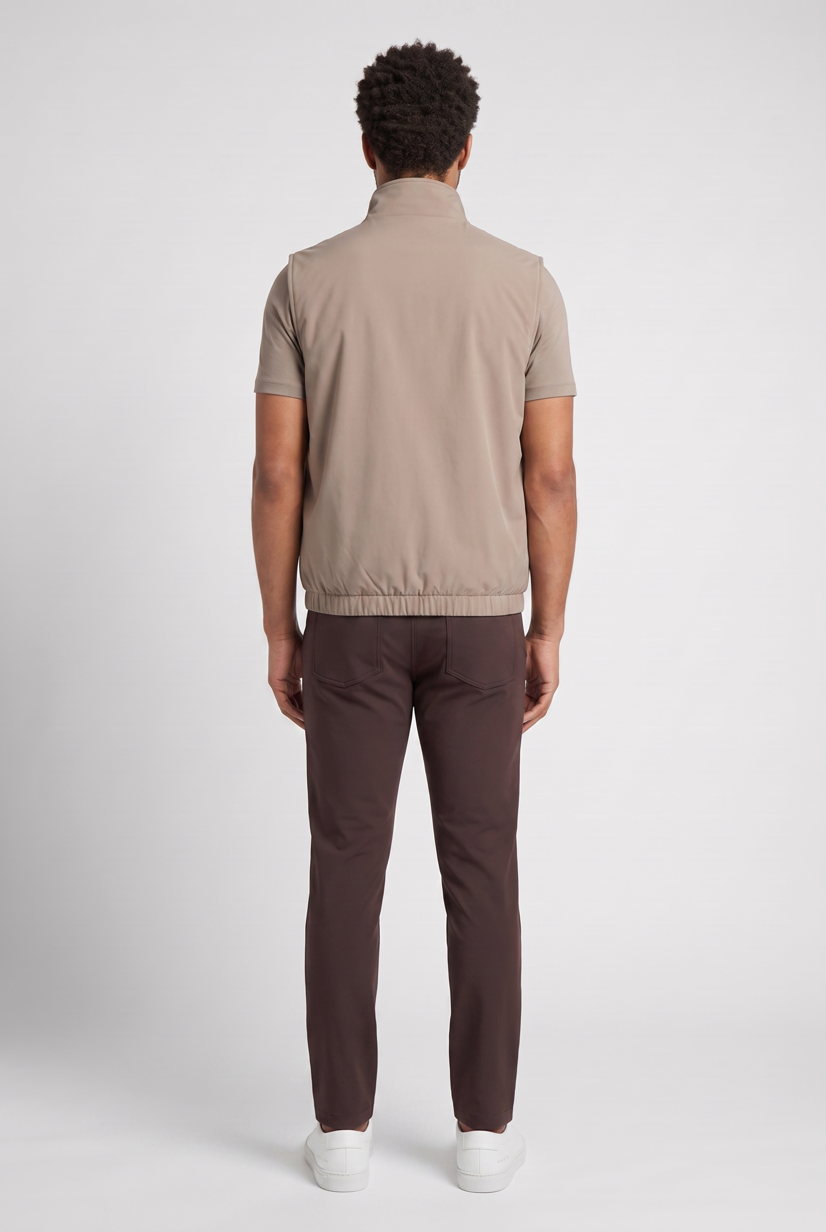 Bundle Falcon Espresso T-Shirt MONVALERE, vue de dos