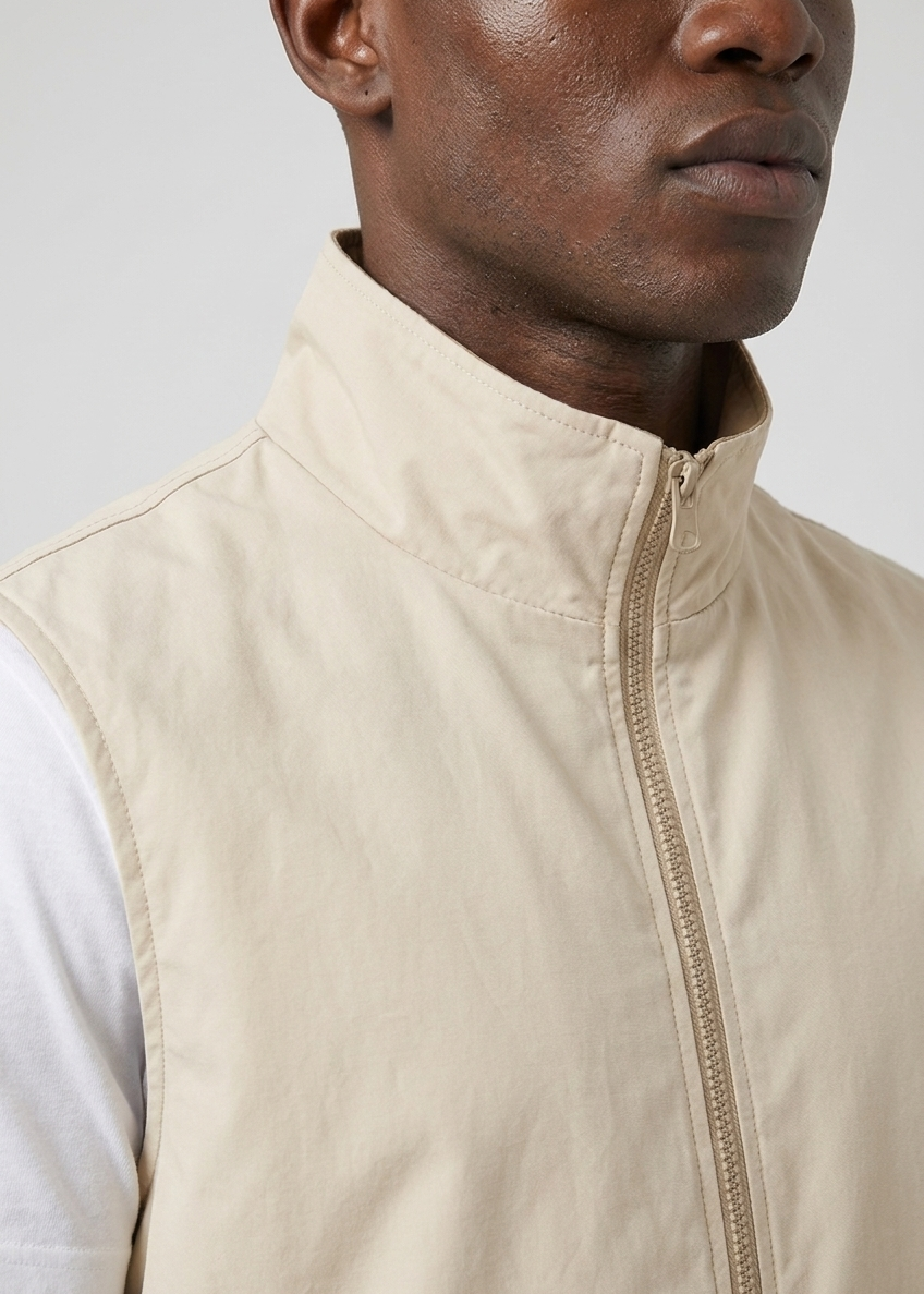 Beige MONVALERE, detail