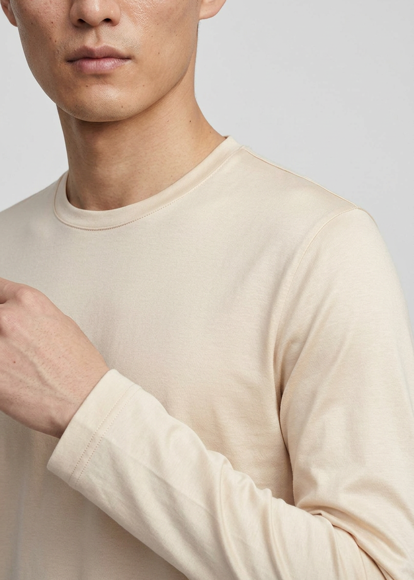 Shiny Longsleeve Kith MONVALERE, detail