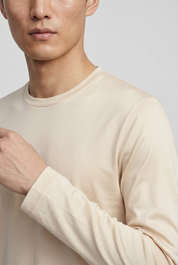 Shiny Longsleeve Kith MONVALERE, detail