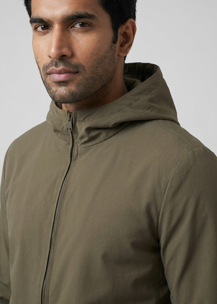 Hooded Jacket Olive MONVALERE, detail