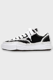 SUTORA SNEAKER